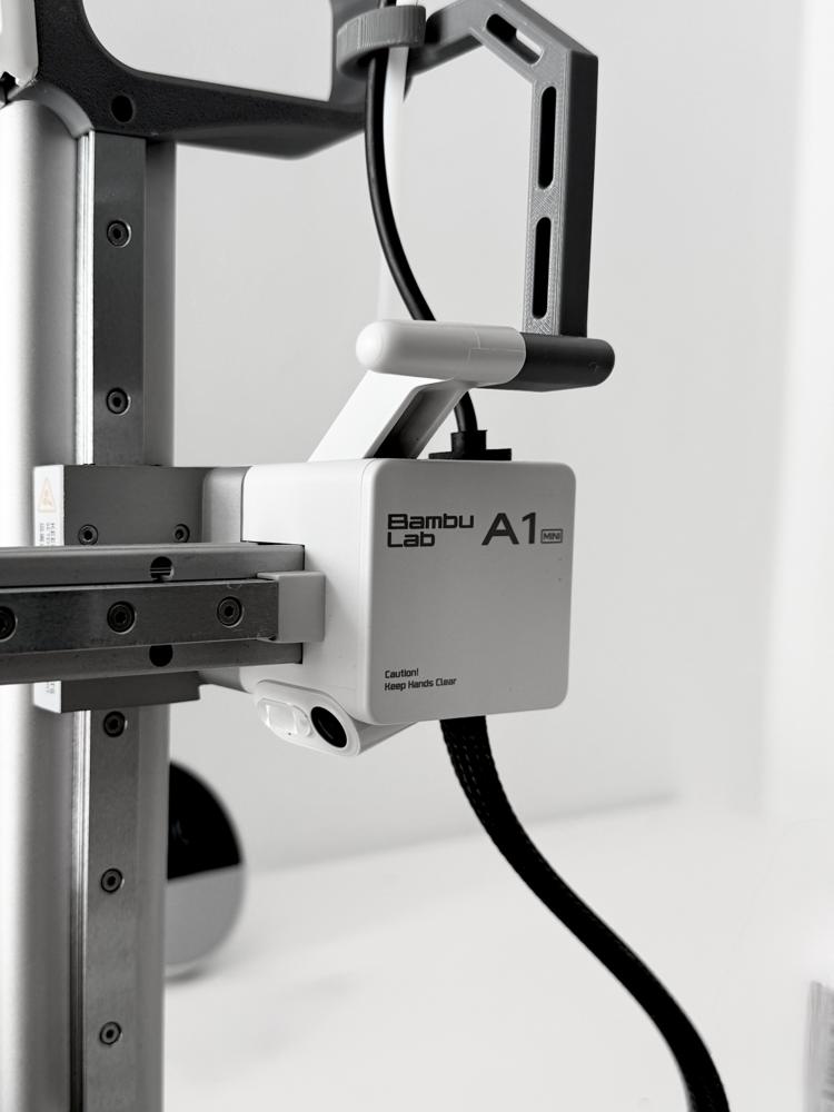 Testina della stampante 3D Bambu Lab A1 Mini usata per il filamento flessibile TPU